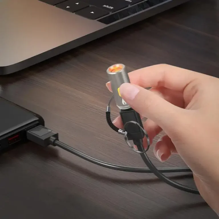 HOCO UA38 USB-C To Cigarette Lighter Metal Adapter