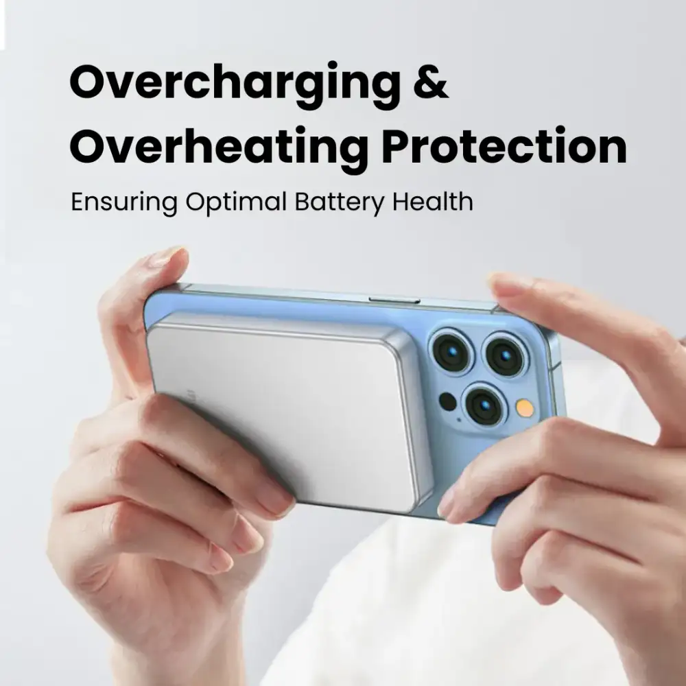 MOMAX IP107 Q.MAG Power7 10000mAh Magnetic Wireless Charger Power Bank
