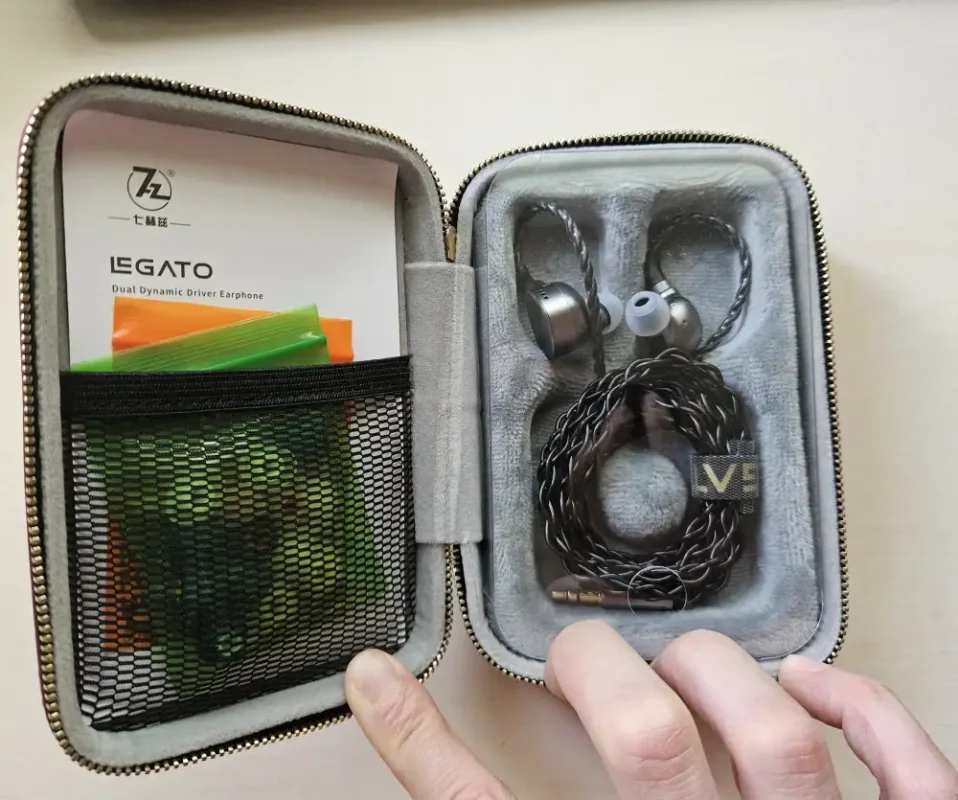 7HZ Legato Dual Dynamic Drivers IEMs