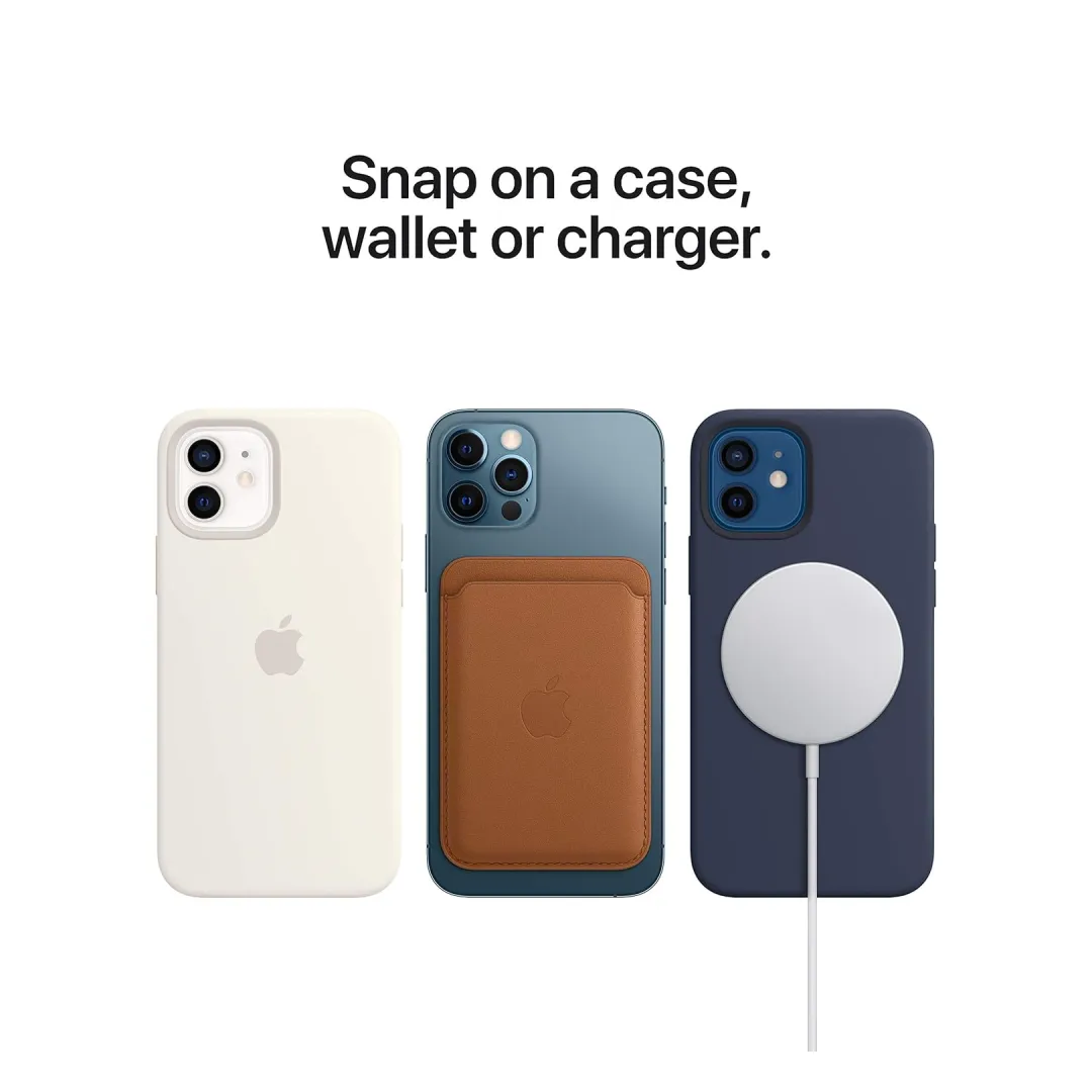Apple iPhone Leather Wallet with MagSafe