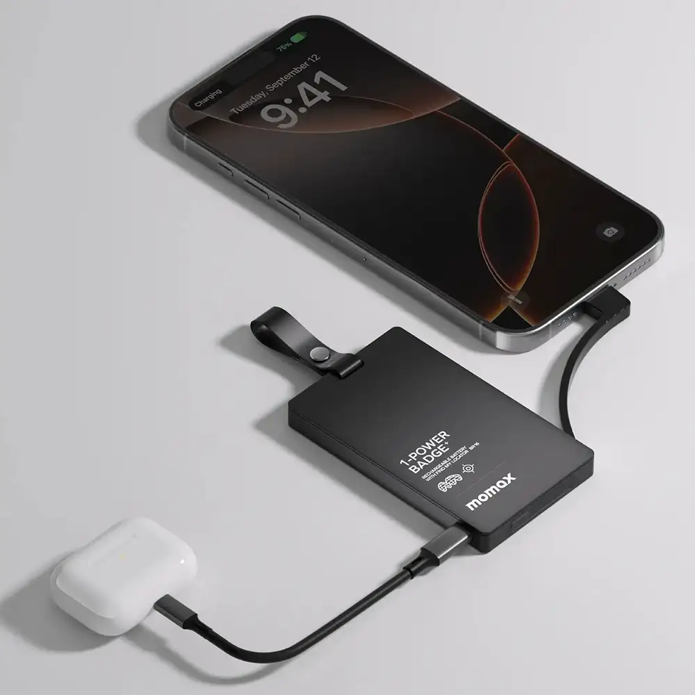 MOMAX 1-Power Badge+ 2500mAh Emergency Power Bank With Find My Locator