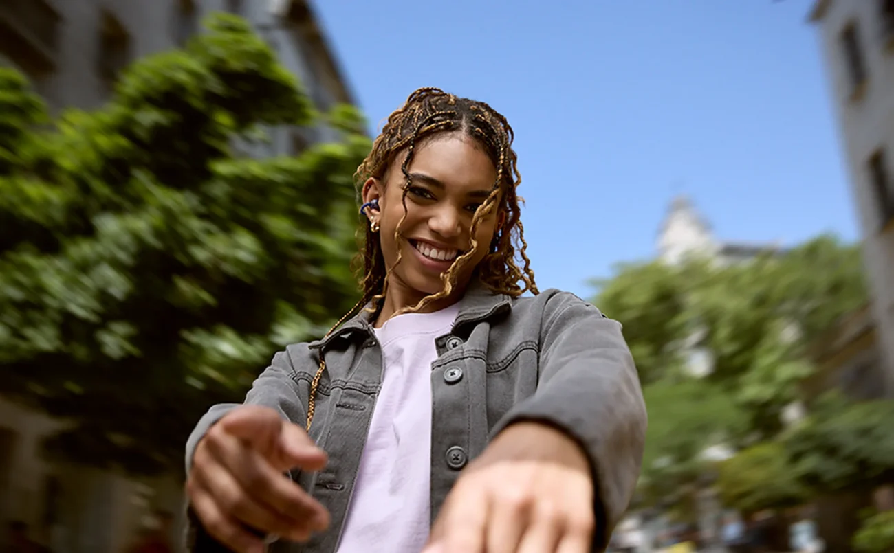JBL Soundgear Clips Open-Ear Wireless Earbuds