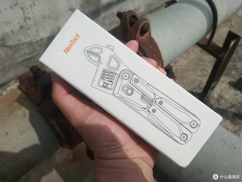 NexTool W4 Adjustable Ratchet Wrench Multi-Tool Pliers NexTool W4 Adjustable Ratchet Wrench Multi-Tool Pliers