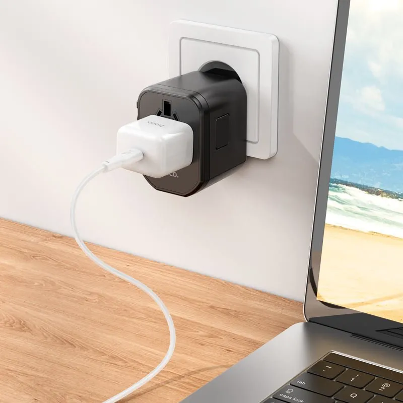 Hoco AC15 PD20W Universal Travel Charger