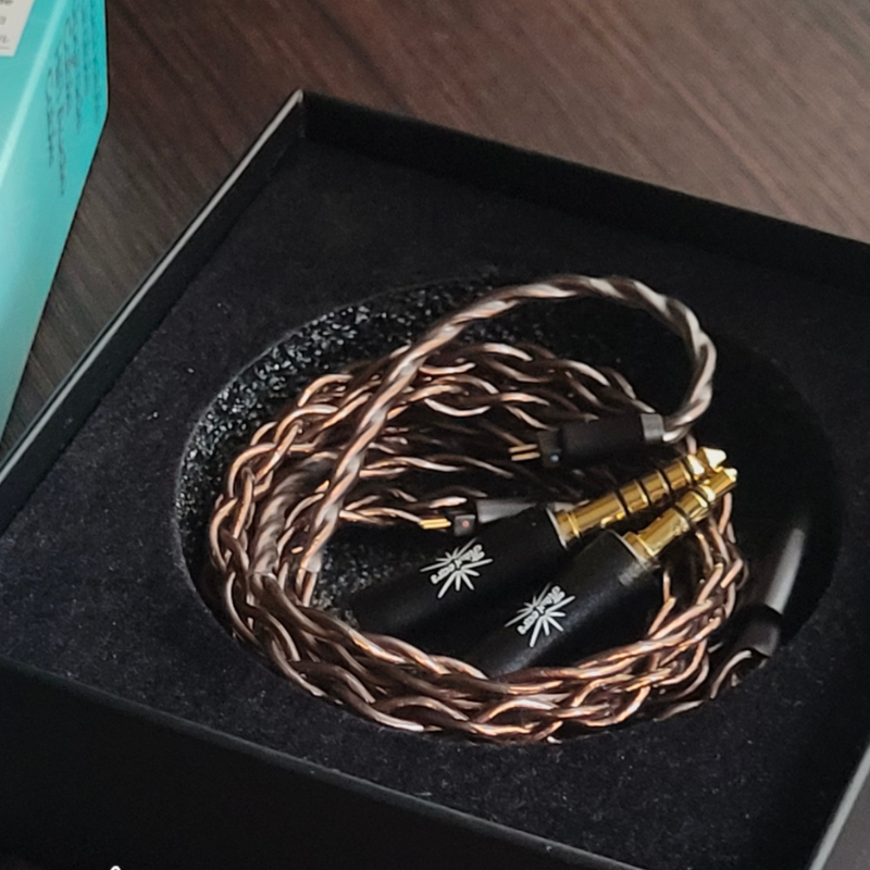 Kiwi Ears Terras 4N Copper 4-Core Modular IEM Cable Kiwi Ears Terras 4N Copper 4-Core Modular IEM Cable