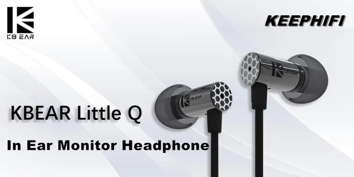 kbear-little-q-lifestyle-listening.webp.webp