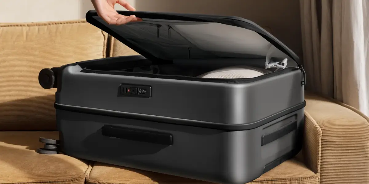 xiaomi-suitcase-tsa-approved-lock-detail.webp