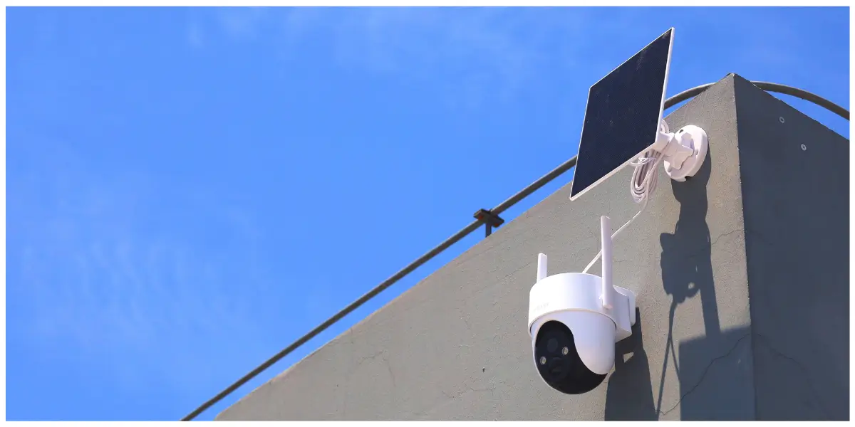 meari-n2-camera-pan-tilt-feature.webp