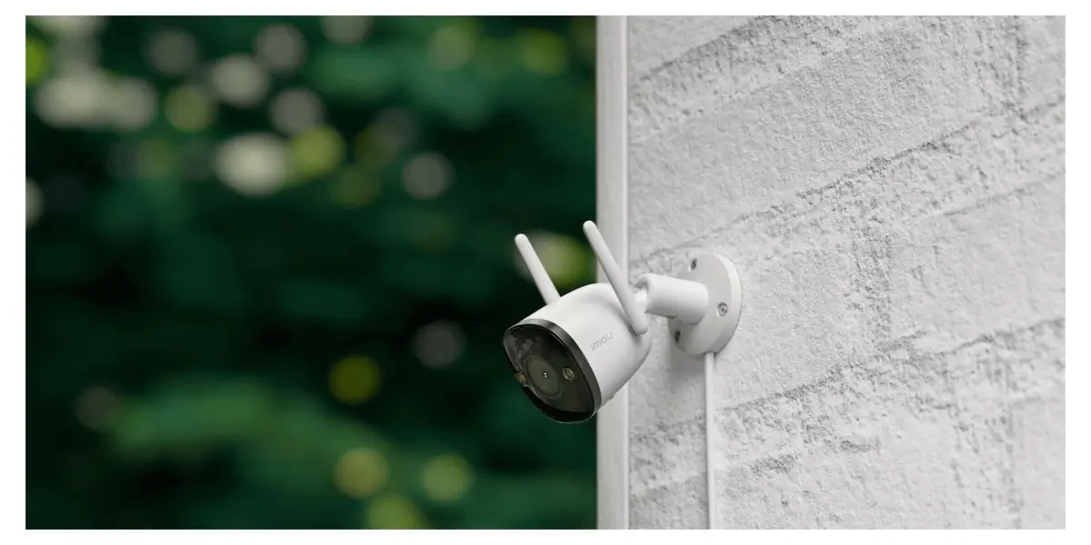 mou-bullet-2e-outdoor-security-camera-front-view..webp mou-bullet-2e-outdoor-security-camera-front-view..webp