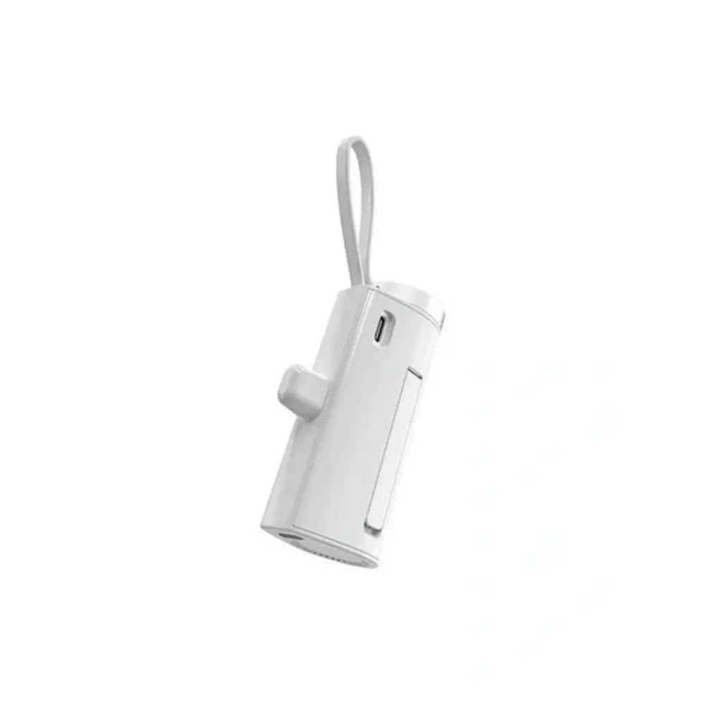 Close-up of Wi-W026 built-in USB-C cable Close-up of Wi-W026 built-in USB-C cable