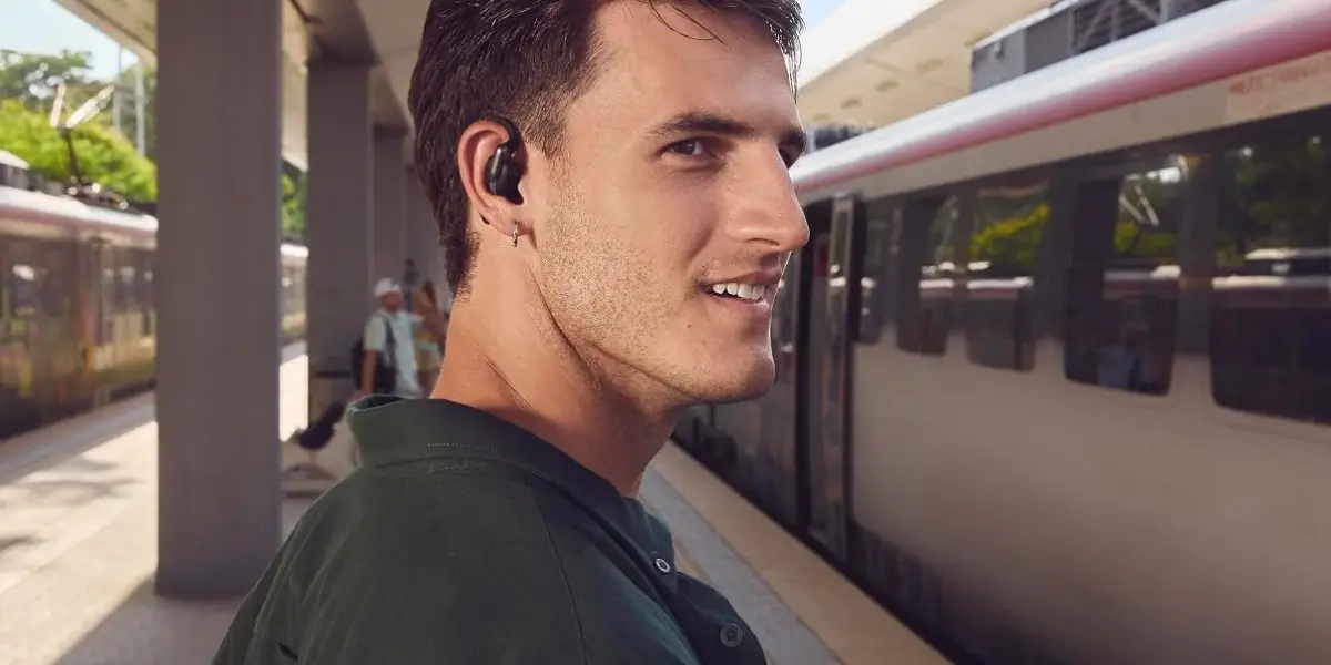 JBL Sense Pro Adjustable Ear Hook Detail