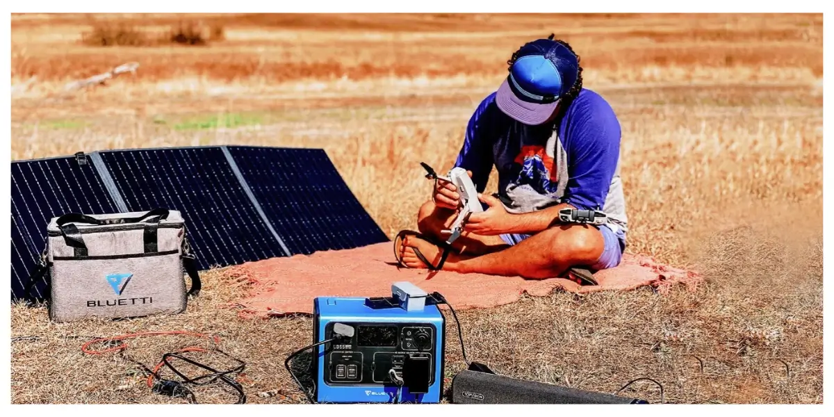 Bluetti PV200 200W Foldable Portable Solar Panel IP67 - image 2