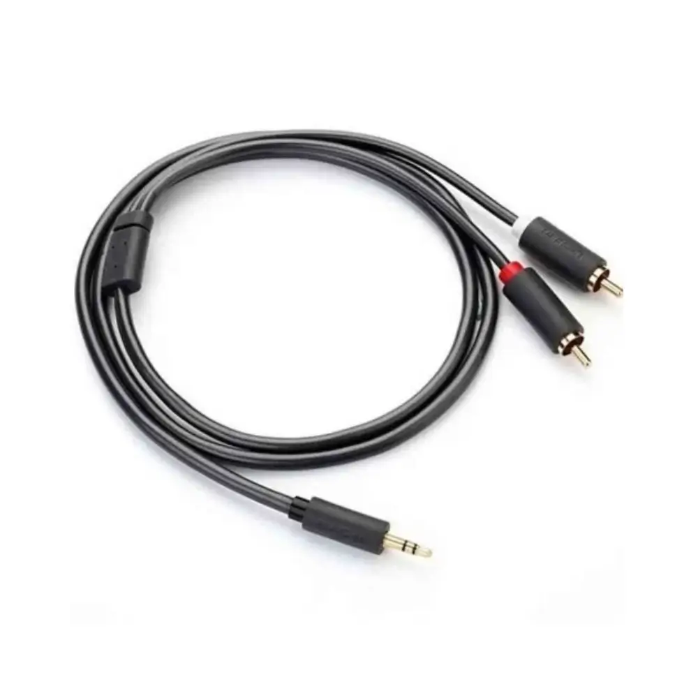 Gold-plated 3.5mm and RCA connectors on UGREEN 5M audio cable Gold-plated 3.5mm and RCA connectors on UGREEN 5M audio cable