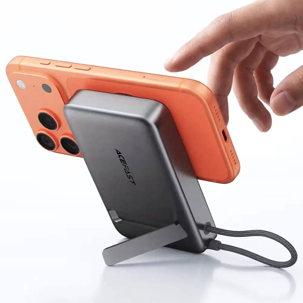 ACEFAST M40 power bank carried on a trip, approved for air travel
