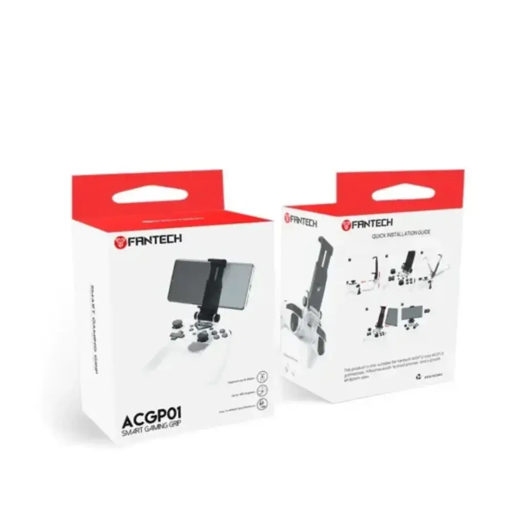 Gamer using the Fantech ACGP01 phone holder with a gamepad