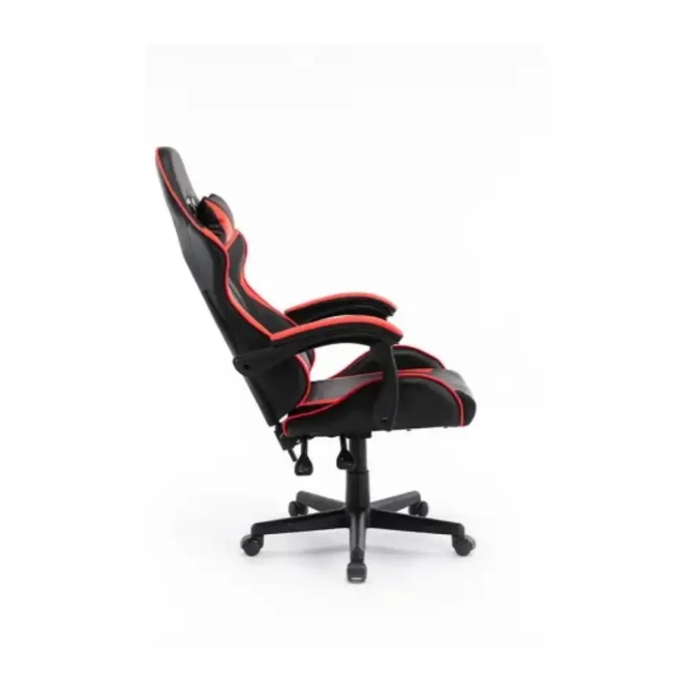 Havit GC933 gaming chair in front view with PVC leather finish Havit GC933 gaming chair in front view with PVC leather finish
