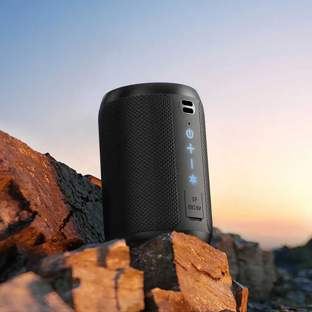 ACEFAST K12 Air speaker switching between Home and Outdoor sound modes ACEFAST K12 Air speaker switching between Home and Outdoor sound modes