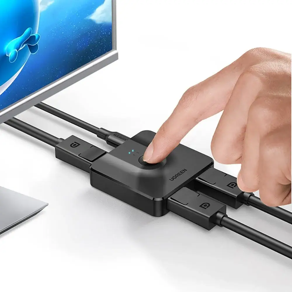 UGREEN CM430 Displayport Switch Desk Setup UGREEN CM430 Displayport Switch Desk Setup