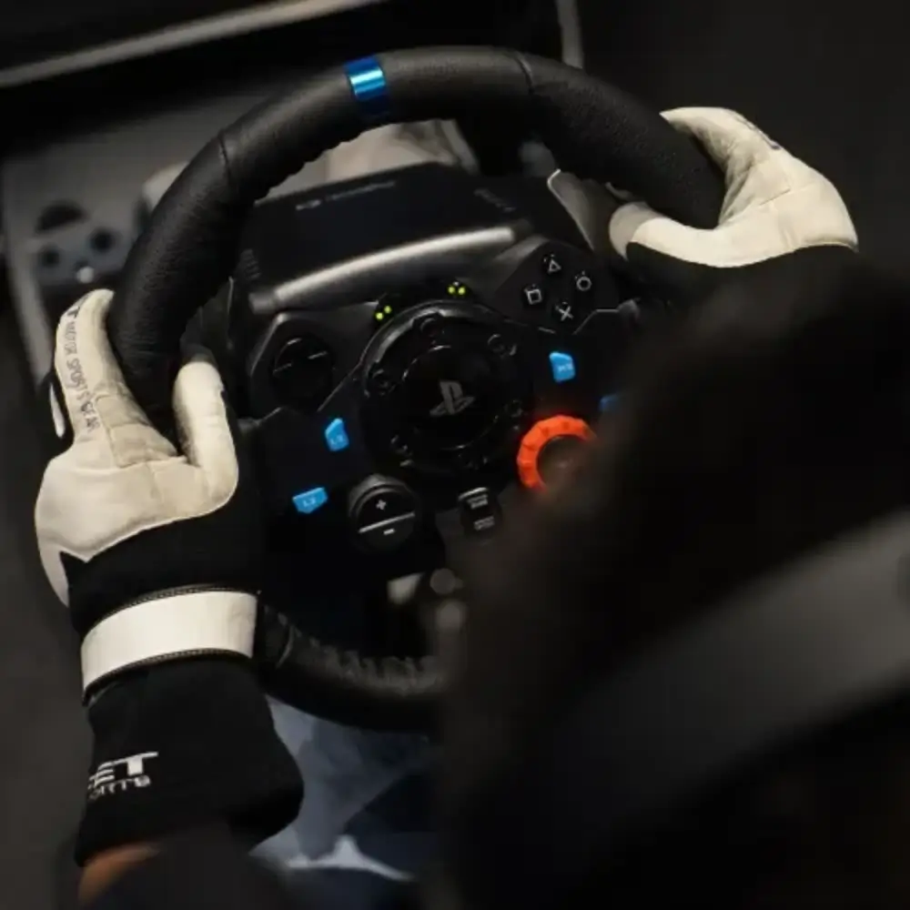 Logitech G29 Racing Wheel Force Feedback Steering