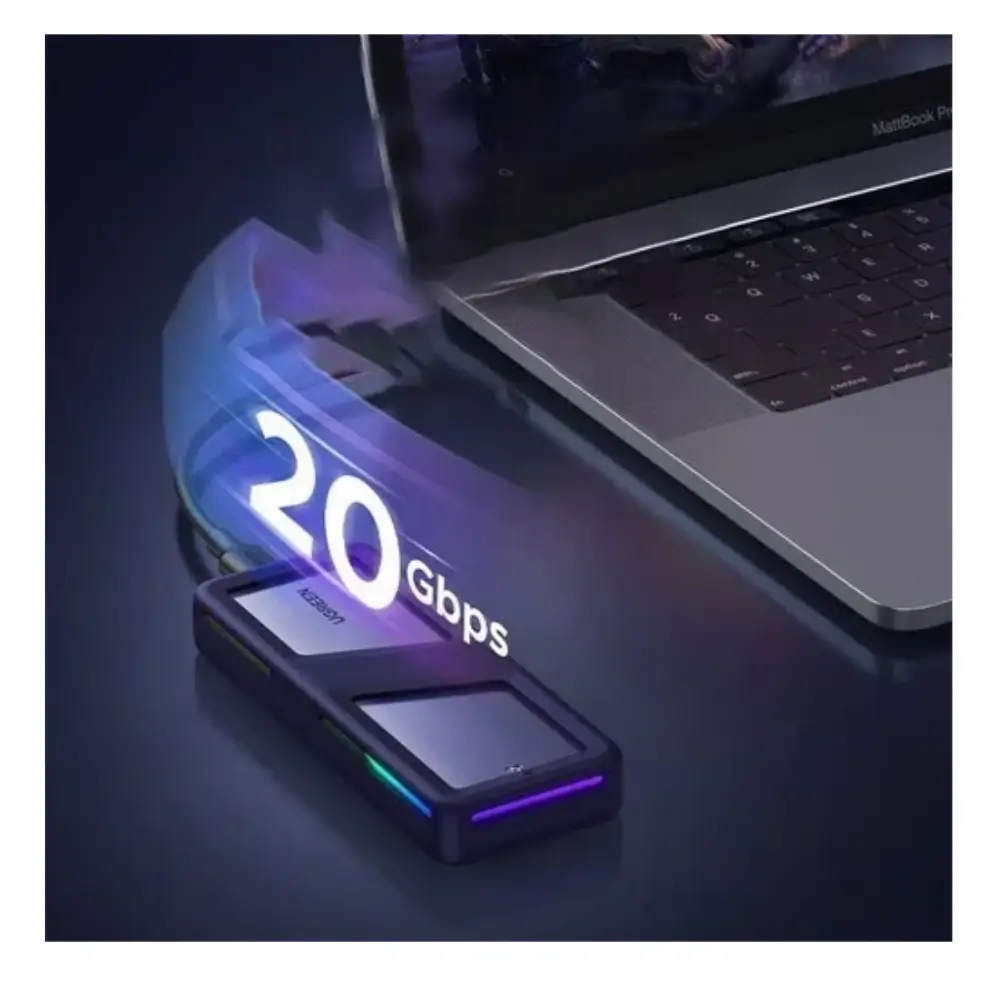 UGREEN CM777 Aluminum SSD Enclosure LED Detail UGREEN CM777 Aluminum SSD Enclosure LED Detail