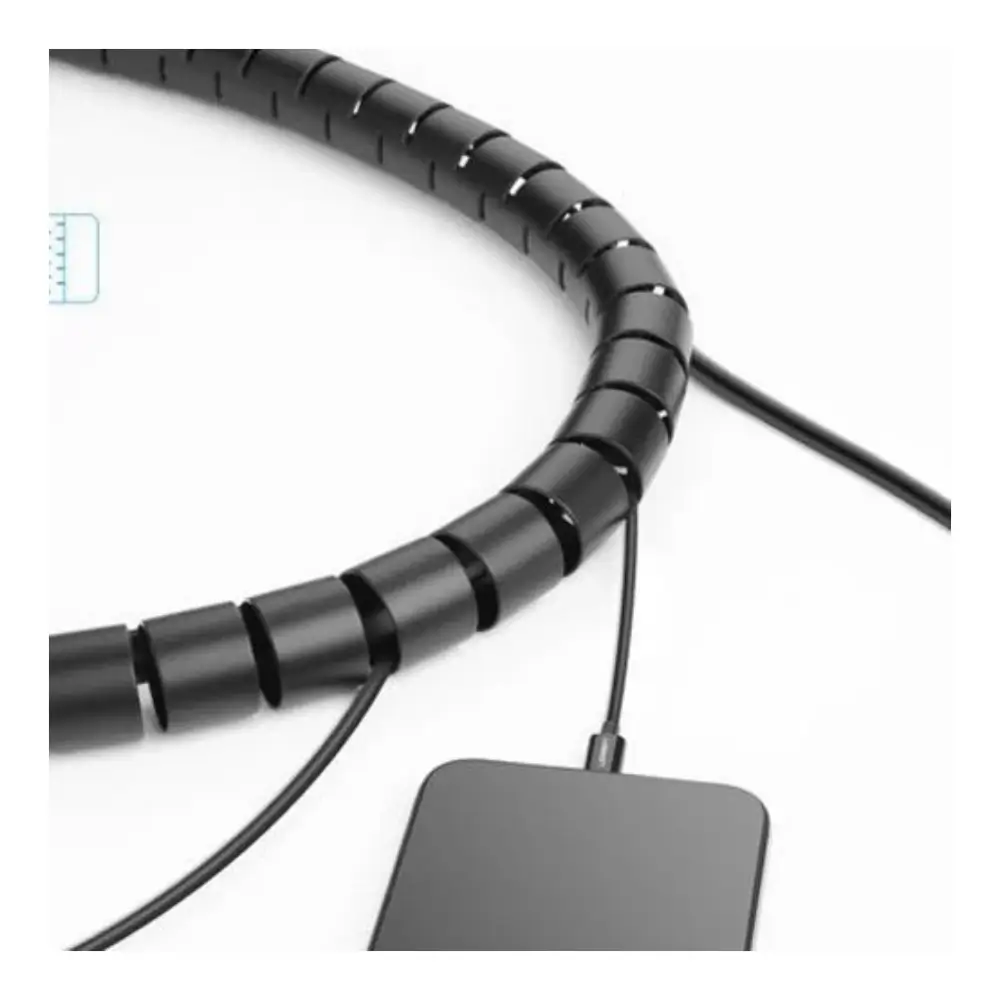 UGREEN 30818 Pe Cable Cover Close Up Detail UGREEN 30818 Pe Cable Cover Close Up Detail