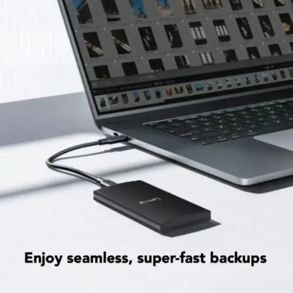 Lexar 1TB Portable SSD Type C Port Detail Lexar 1TB Portable SSD Type C Port Detail