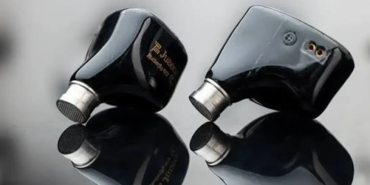 Juzear Butterfly 61T IEM Plug Options 3 5mm 4 4mm