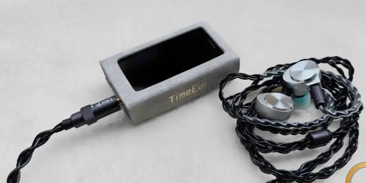 TimeEar Bte 9 DAC Amp Fitted In Protective Case