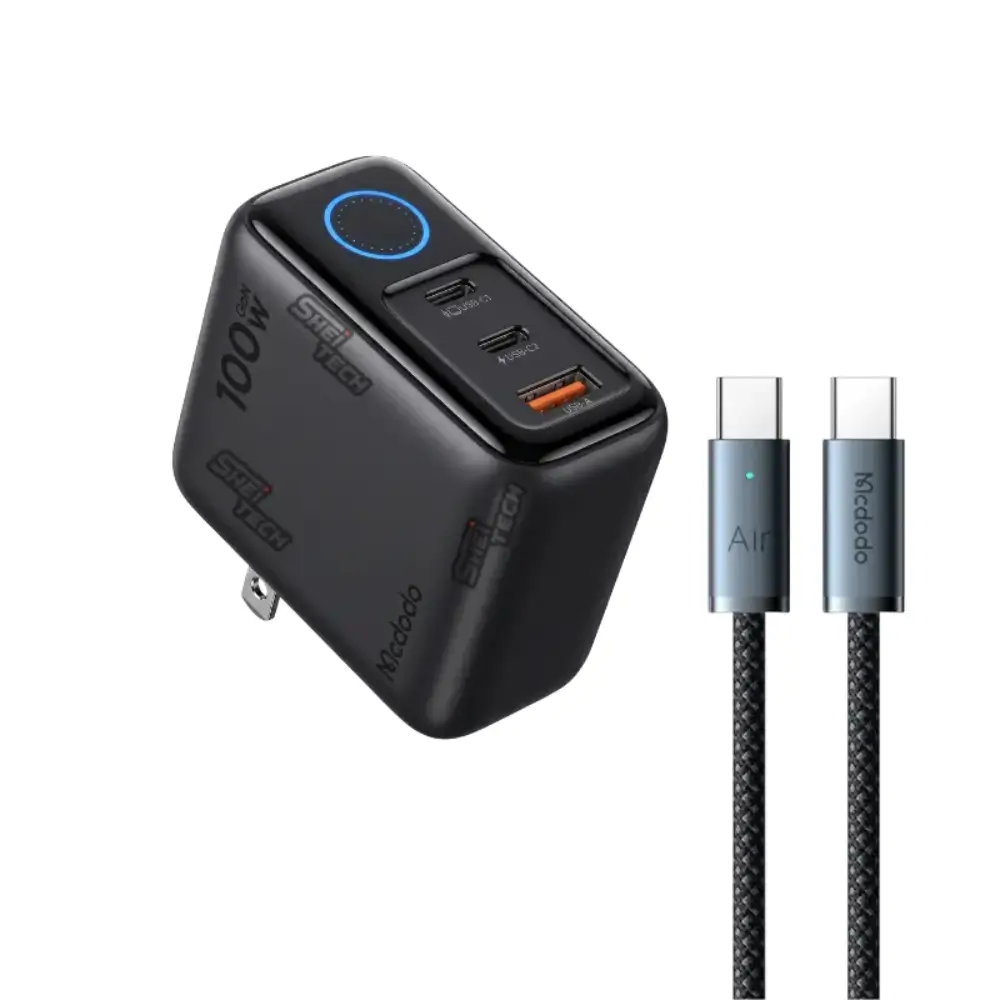 Mcdodo Ch 6130 USB C USB a Ports Detail Mcdodo Ch 6130 USB C USB a Ports Detail